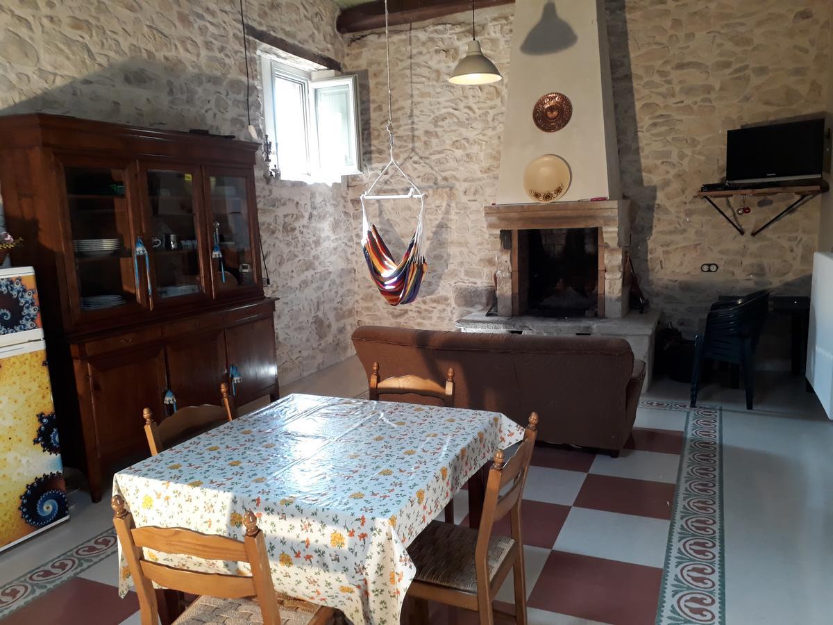 Poesia D'Abruzzo Villa Caramanico Terme Eksteriør billede